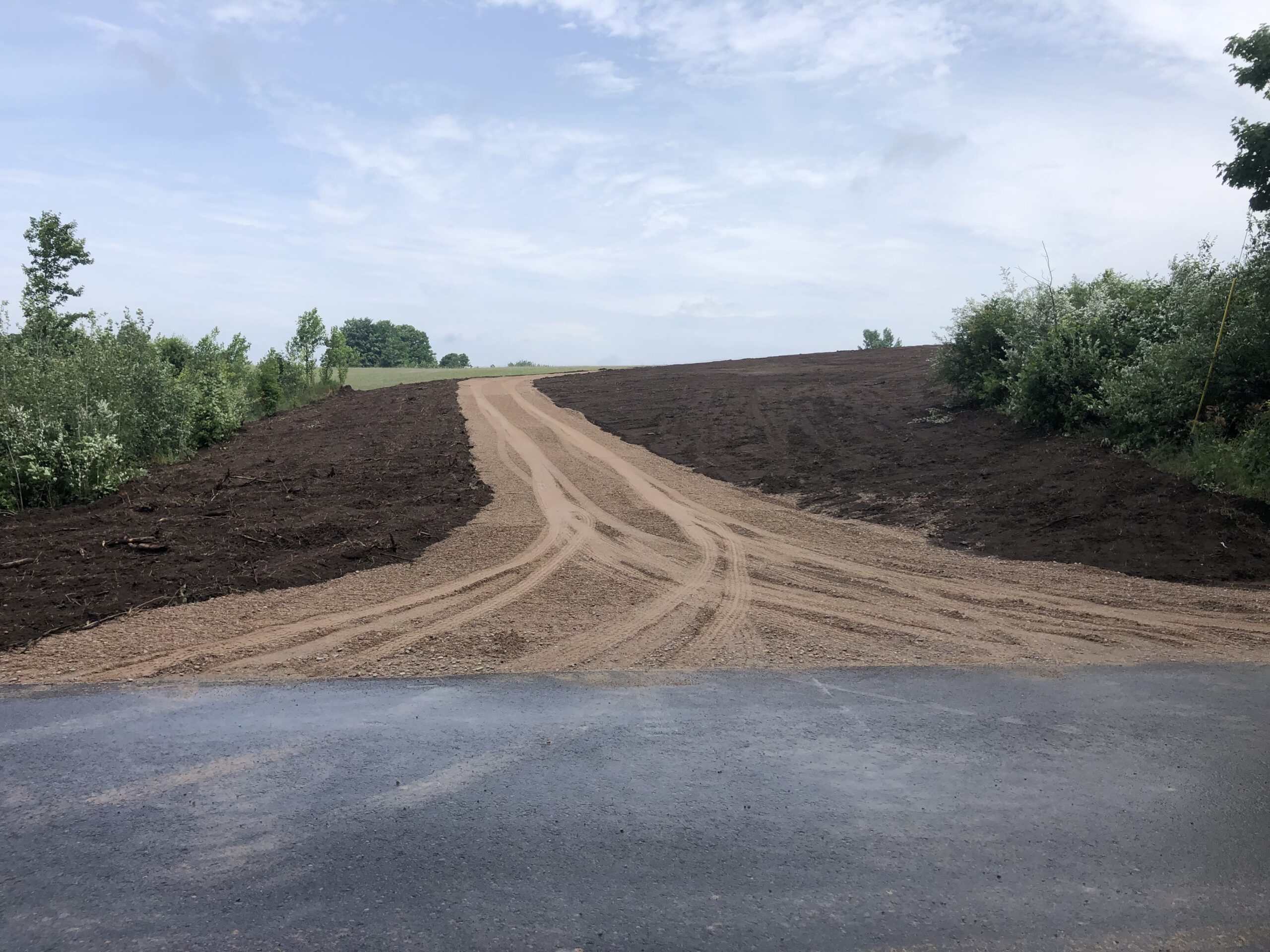 Benzie County Excavation Companies for Driveway Installation and Grading